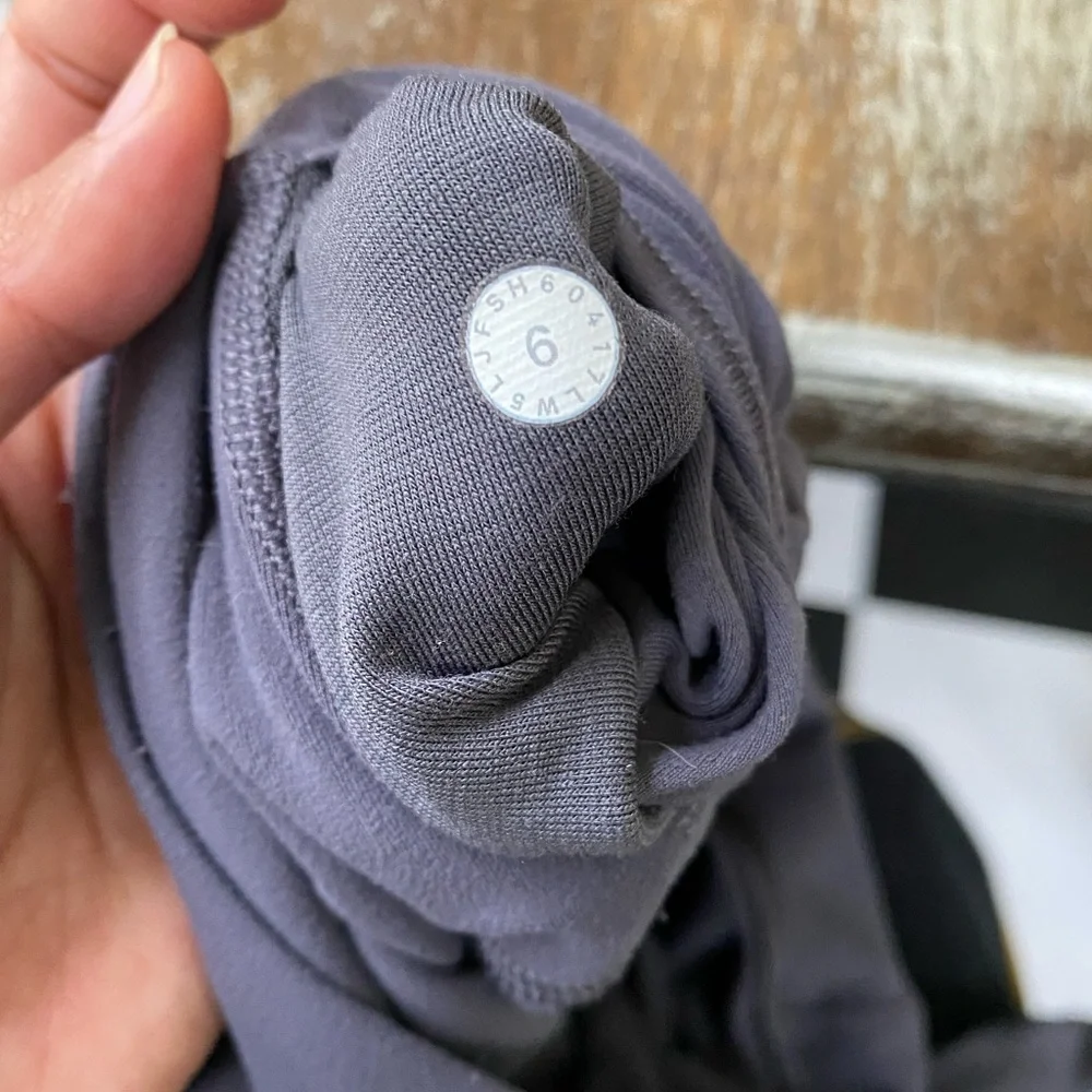 lululemon athletica  Align High-Rise Leggings in Gray